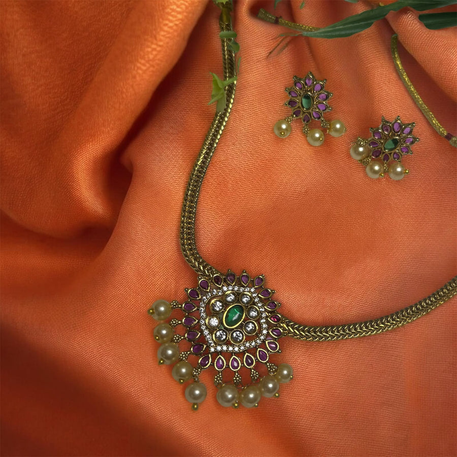 Gulloria Noor Heritage Necklace Set